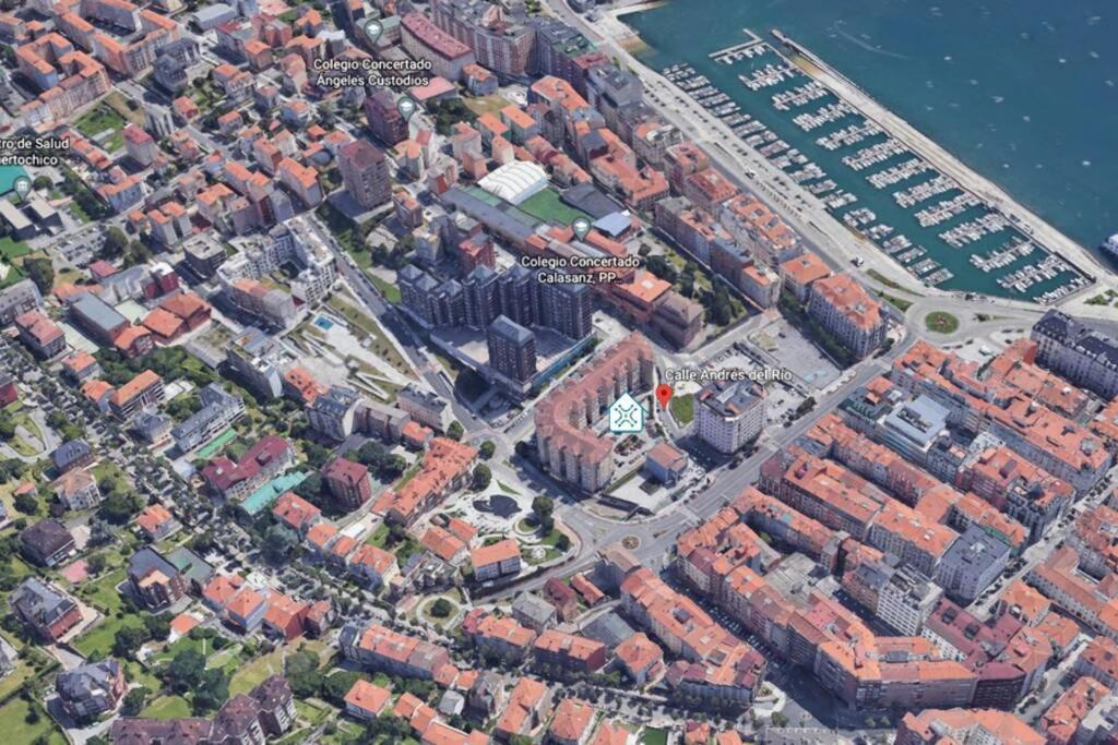 Comodo Apartamento En Puertochico, Cerca De Todo. Santander Ngoại thất bức ảnh